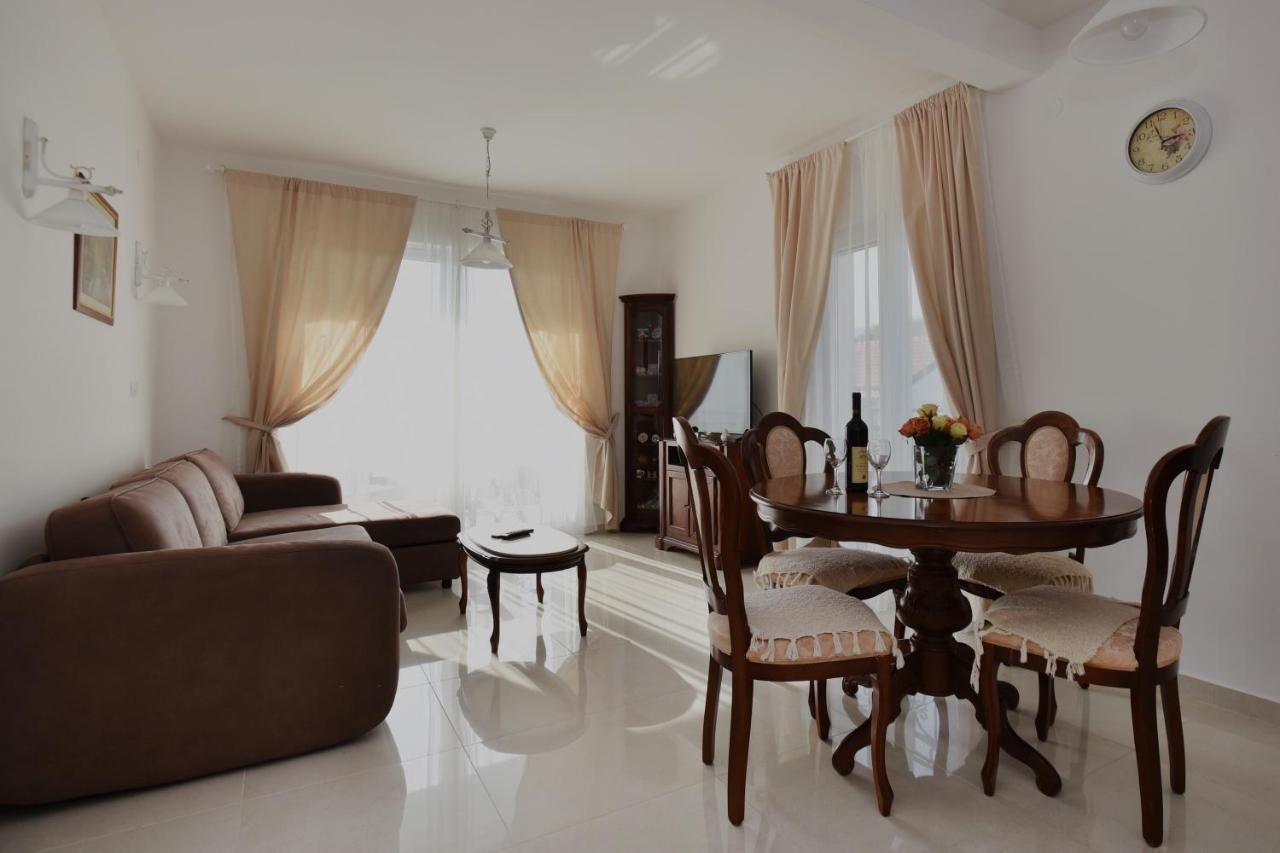 Villa Julia Baošići Kültér fotó